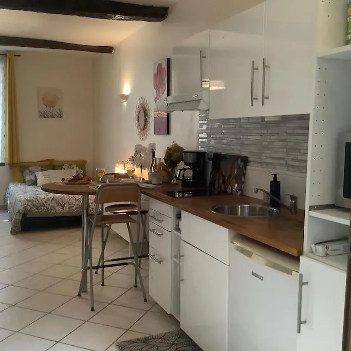 Charming Studio Apartment Avignon